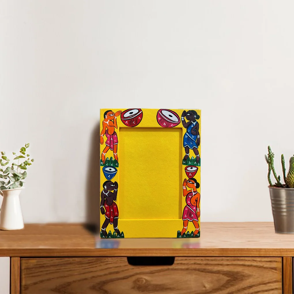 Hand-Painted Pattachitra Photo Frame (Tribal) - Image 2