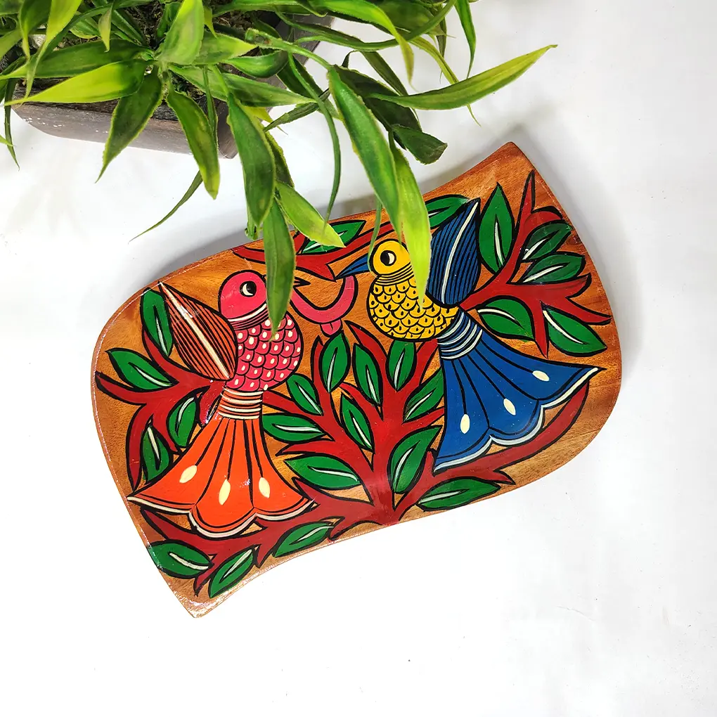 Fish Shape Wooden Serving Tray – Hand Painted Pattachitra Decorative Tea Tray