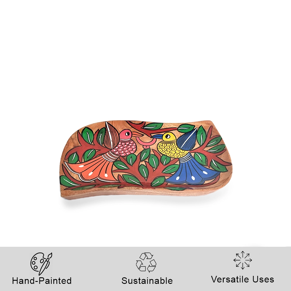 Fish Shape Wooden Serving Tray – Hand Painted Pattachitra Decorative Tea Tray - Image 3